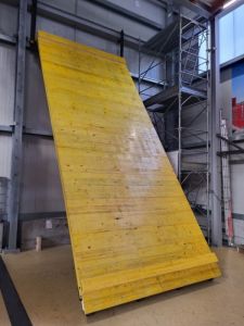 12 452 1100 700 12 452 1100 700