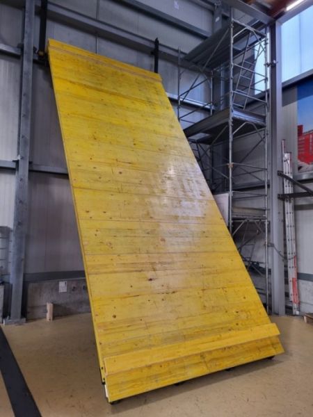 12 452 1100 700 12 452 1100 700