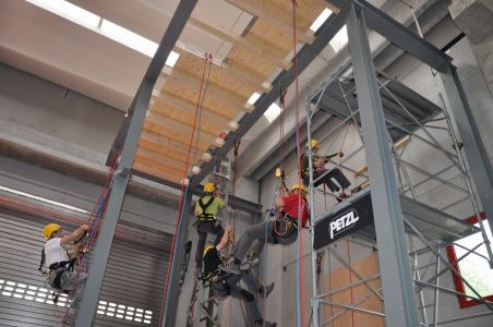 dsc 0110 11 1100 700